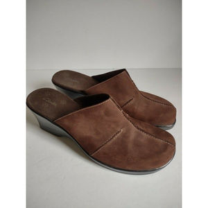 Clark's Brown Leather Suede Clogs Mules Womens Sz 9 M Slip On Style 71101